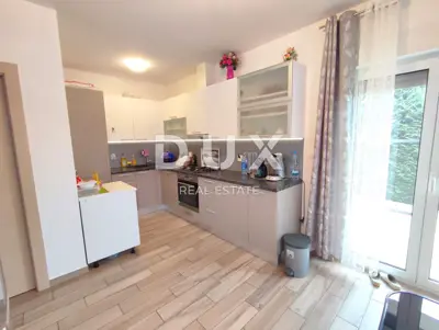 Apartment 127 m², Volme - duplex, private garden - 6