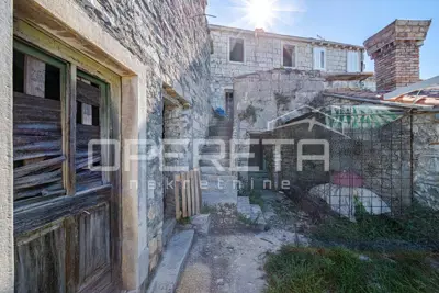Stone houses, Žrnovo on Korčula - 210 m² and garden 180 m² - 21