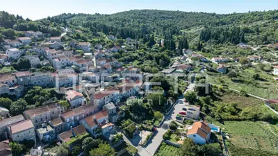 Stone houses, Žrnovo on Korčula - 210 m² and garden 180 m² - 3