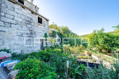 Stone houses, Žrnovo on Korčula - 210 m² and garden 180 m² - 11