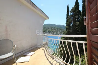 House 233 m², Vela Luka - first row by the sea, pool and boat mooring - 8