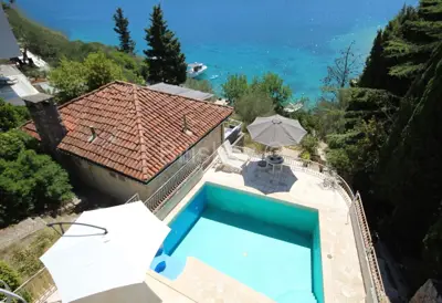 House 233 m², Vela Luka - first row by the sea, pool and boat mooring - 12