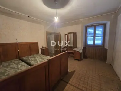 House 107 m², Galižana - center, authentic Istrian house - 10