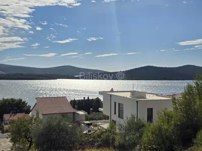 Villa 284 m², Žaborić - Meerblick und ruhige Umgebung - 12