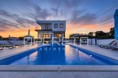Villa 296 m², Fažana - peaceful surroundings near the sea - 3