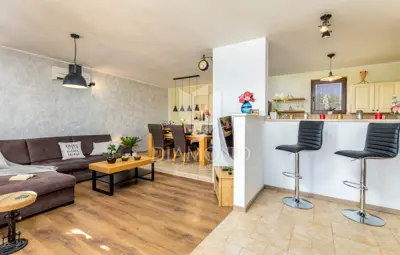Kuća u Puli, Šikići - bazen i panoramski pogled