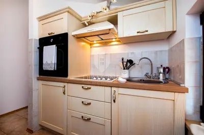 House 365 m², Rovinj - sea view and three residential units - 18