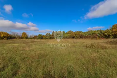 Building plot 1,152 m², Svetvinčenat - quiet location