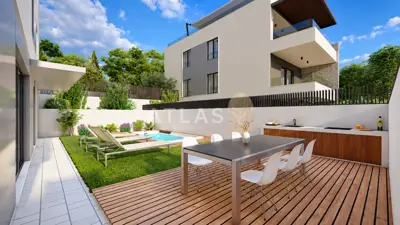 Apartment 112 m², Ika - two-level, sea view