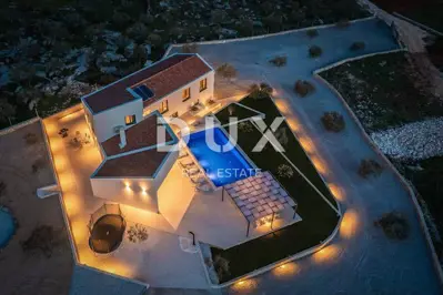 DALMATIEN, TROGIR - Luxusvilla mit Pool