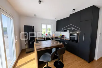 Energieeffizientes Haus am Meer in Vrbnik, 139 m², Insel Krk - 4