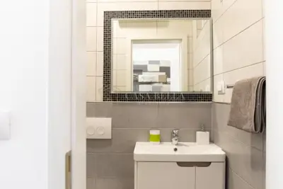 Centar, 2S+DB, 60 m², novoadaptiran moderan stan - 3