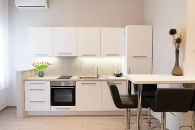 Centar, 2S+DB, 60 m², novoadaptiran moderan stan - 2