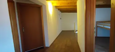 Haus 332 m², Petrići - 3 Wohneinheiten - 16