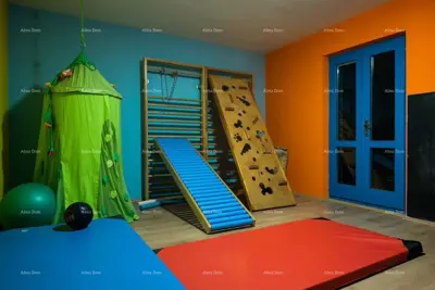Kuća 320 m², Barban - grijani bazen i sauna - 7