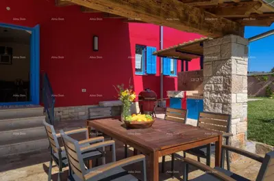 Kuća 320 m², Barban - grijani bazen i sauna - 16