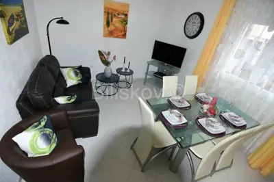 Apartmanska kuća 690 m², Okrug Gornji - 200 m od mora - 14