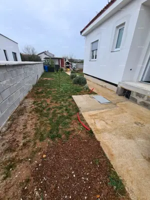 Kuća 90 m², Pula Centar - mirna lokacija - 14