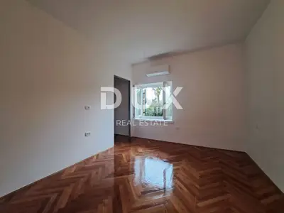 Wohnung 108 m², Zentrum von Opatija, zweite Reihe zum Meer und Garage - 15