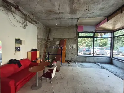Gewerbeimmobilie zur Miete in Maksimir, 70 m² - 2