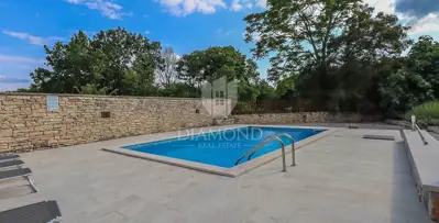 Haus 220 m², Žminj - renovierte und ruhige Lage - 22
