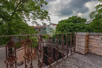 Haus 220 m², Žminj - renovierte und ruhige Lage - 20