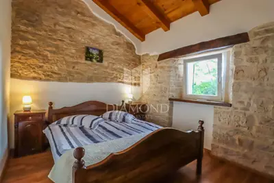 Haus 220 m², Žminj - renovierte und ruhige Lage - 17