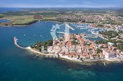 Građevinsko zemljište 990 m², Novigrad - mirna lokacija