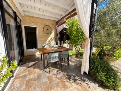 Haus 154 m², Šibenik - Zentrum, drei Wohnungen und Hof - 4