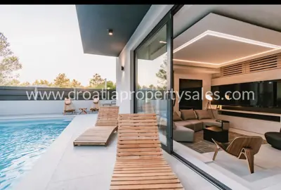 House, Šibenik, 400 m², 800 000 € - 7