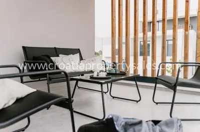 House, Šibenik, 400 m², 800 000 € - 2