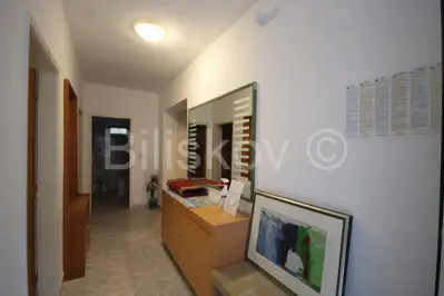 Makarska, centar, dio kuće 291 m² blizu svih sadržaja - 10