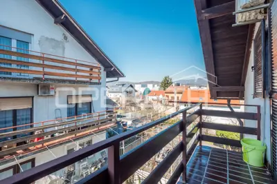 MIRNA ULICA, three separate residential units - 8