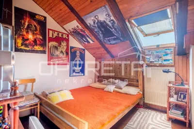 MIRNA ULICA, three separate residential units - 21
