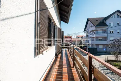 MIRNA ULICA, three separate residential units - 14