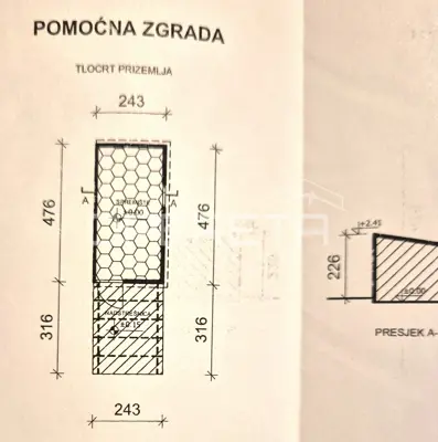 MIRNA ULICA, three separate residential units - 30