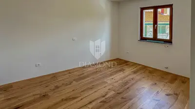 Stan 62 m², Buje - bazen i istarski stil - 3