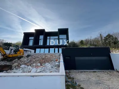 OPATIJA, SV. JELENA - villa 250 m² s panoramskim pogledom na more i baz
