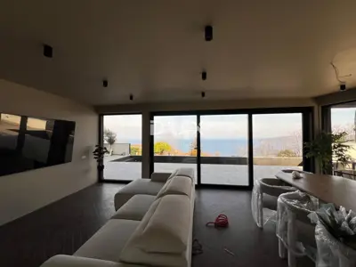 Haus zum Kauf in Sveta Jelena, 275 m² - 14