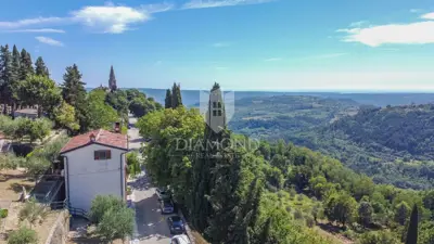 Haus 180 m², Grožnjan - großer Hof und Meerblick - 18