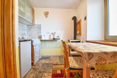Haus 180 m², Grožnjan - großer Hof und Meerblick - 4