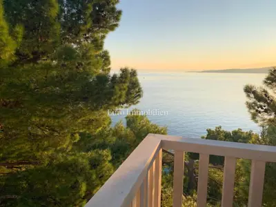 Penthouse 85 m², Baška Voda - prvi red do mora