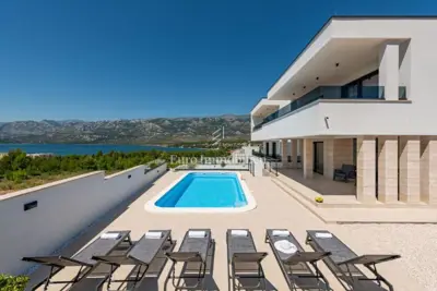 Dalmacija - nova villa s pogledom na more - 7