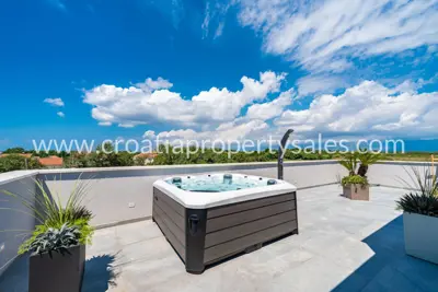 Kuća, Zadar, 370 m², 1 350 000 € - 15