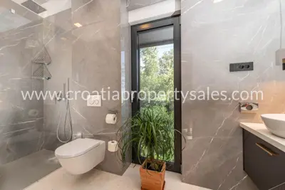 Kuća, Zadar, 370 m², 1 350 000 € - 11
