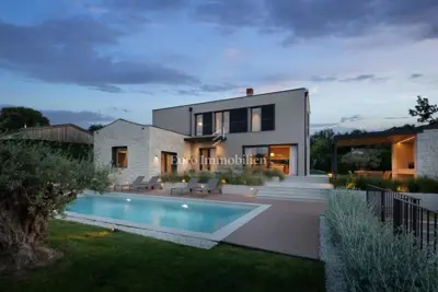 Villa 180 m², Vrsar - Pool und Wellness