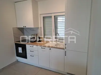 Vis, Drei-Zimmer-Wohnung in einer urbanen Villa in unmittelbarer Meeresnähe - 9