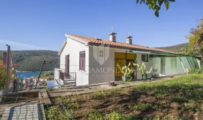 Rabac, kuća na prekrasnoj lokaciji - 14