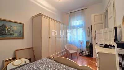 Apartment 75 m², Potok - near the center, high ceilings - 14
