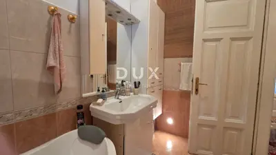 Apartment 75 m², Potok - near the center, high ceilings - 16